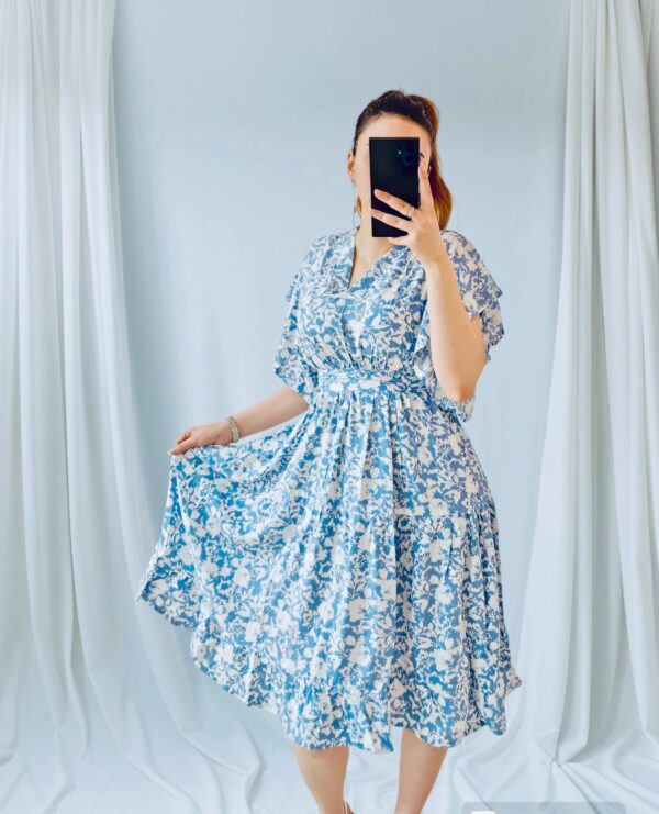 ⁦Robe à fleur midi⁩ - الصورة ⁦3⁩
