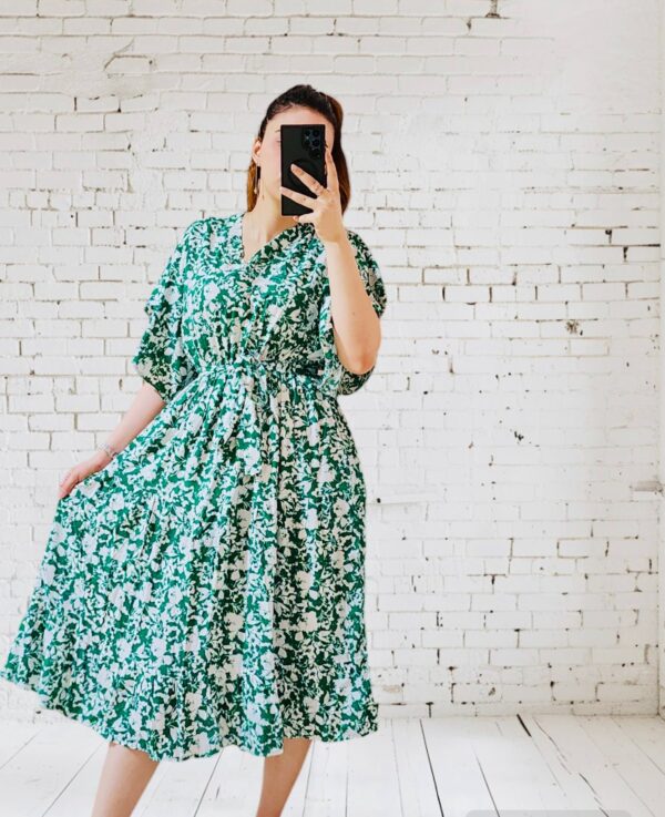 ⁦Robe à fleur midi⁩ - الصورة ⁦2⁩
