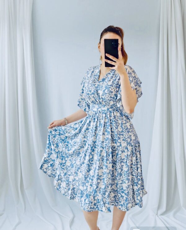 ⁦Robe papillon⁩ - الصورة ⁦2⁩