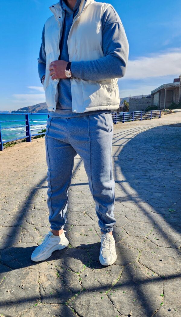 ⁦Jogging homme Tommy Hilfiger model 2025⁩ - الصورة ⁦2⁩