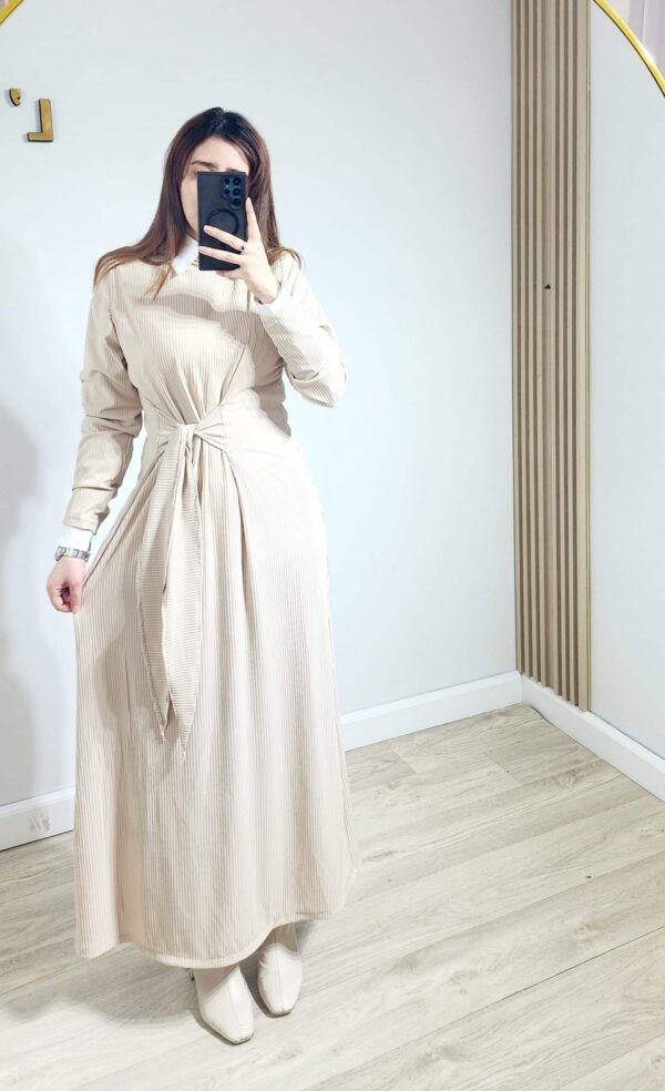 ⁦Robe plume ⭐⭐⭐⭐⁩ - الصورة ⁦6⁩